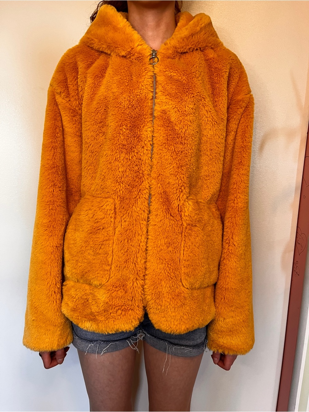 Clubbing Plush Hooded Faux Fur Bomber Jacket - Gold